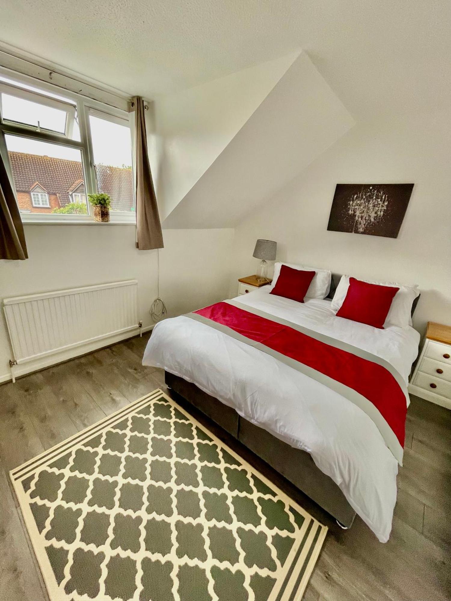 The Herald House Dartford 3 Bedroom Apartment Экстерьер фото
